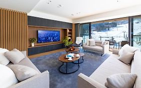 Roka By Hhg